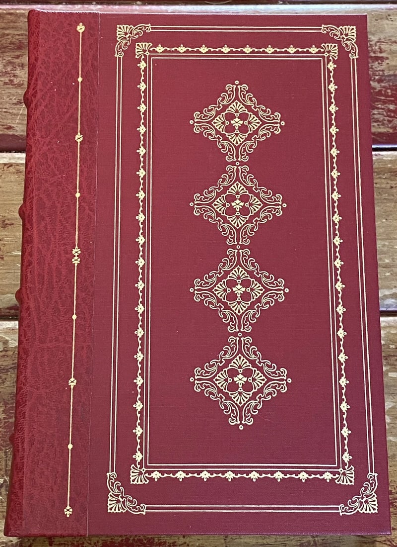 John Donne POEMS 1952Franklin Library 1st Edition 1st Printing Like New Leather: John Donne POEMS Franklin Library 1st Edition 1st Printing 1952 Like New Leather Gilt. 430 pages. Beautiful book with leather binding, gilt page edges all around, illustrated, ribbon bookmark, gilt ti