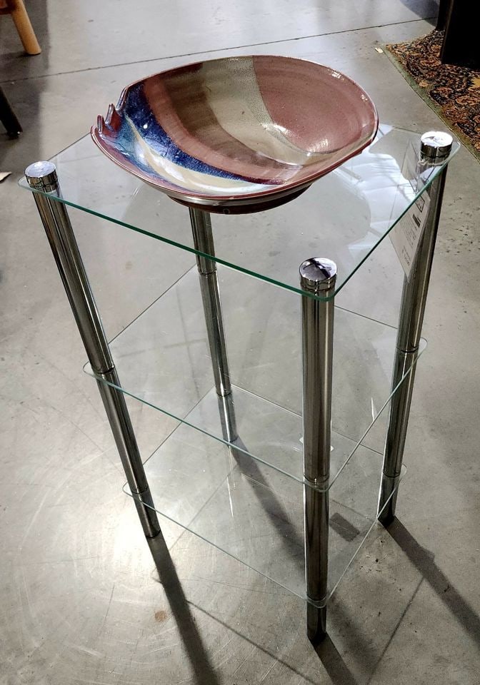 Hi-Design Vintage Modern Tempered Glass and Chromed Steel 3-Tier Pedestal/Side Table. 12 x 15 x 30" - 3