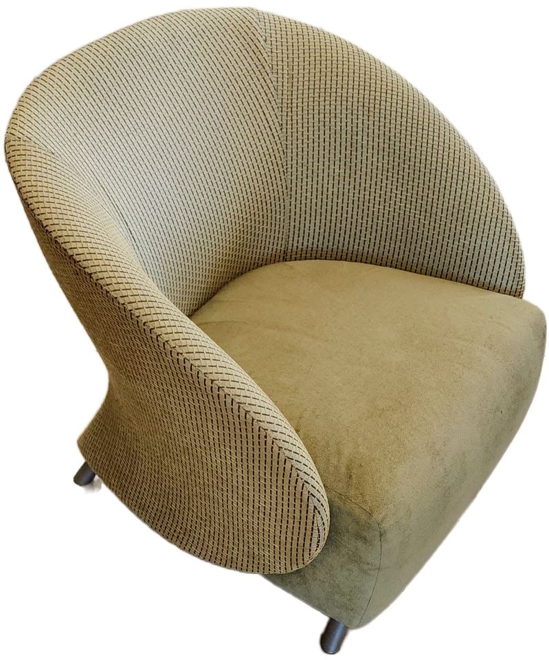 Luxury designer accent side chair by Keilhauer w/ great sculptural look..: Luxury designer accent side chair by Keilhauer w/ great sculptural look.. Reserve: $400.00 Shipping: Domestic: Shipping rates are determined by destination International: Foreign shipping rates are de