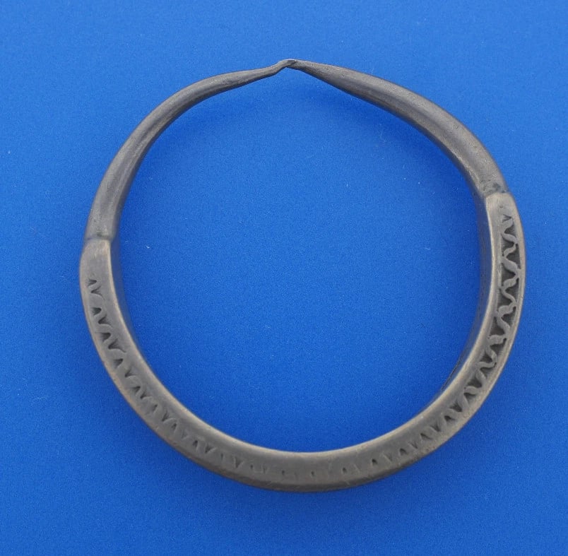 TRIBAL UNIQUE C.1930 SILVER NOSE RING BRACELET DECOR COLLECTIBLE - 2