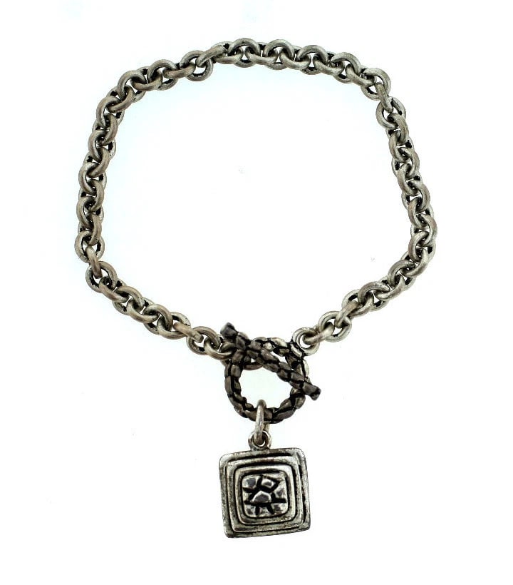 VINTAGE STELRING SILVER CHAIN BRACELET CHARM UNISEX STAMPED 925 STYLISH: Title: VINTAGE STELRING SILVER CHAIN BRACELET CHARM UNISEX STAMPED 925 STYLISH Description: N-GT STERLING SILVER 925 CHAIN CHARM BRACELET UNISEX Unique… Stylish & Classic! LENGTH