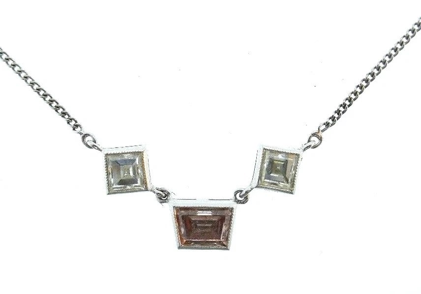 14K White Gold Chain Necklace Pendant Cognac Trapezoid White Square Diamonds: Title: 14K White Gold Chain Necklace Pendant Cognac Trapezoid White Square Diamonds Description: KG U000 14K White Gold Chain Necklace with Pendants Cognac Color Trapezoid Baguette, White Square