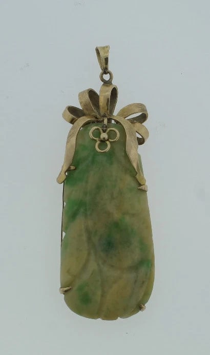 C.1950 CARVED JADE 14K YELLOW GOLD VINTAGE PENDANT UNIQUE - 3