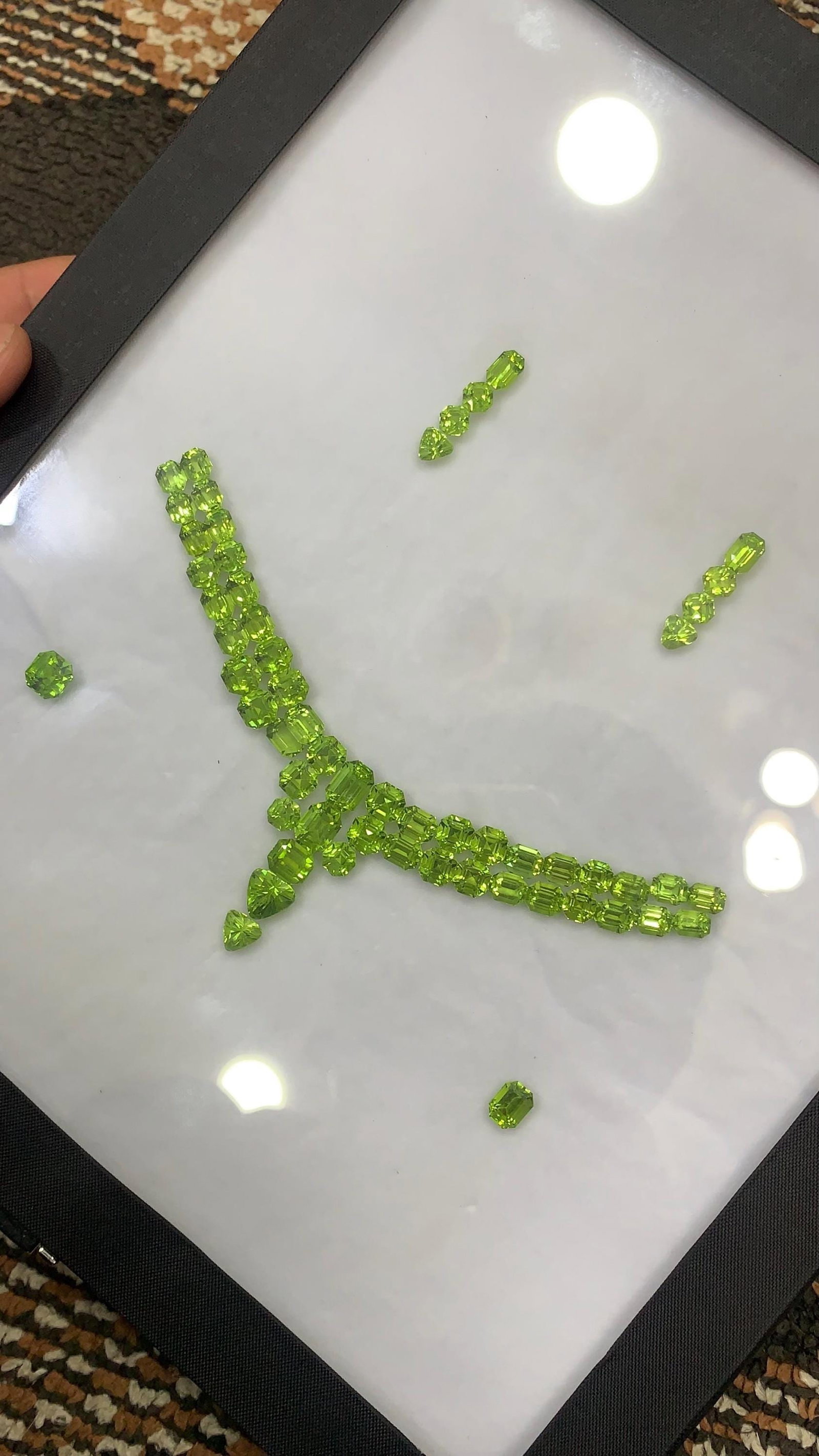 85 Carat Apple Green Peridot Jewelry Layout, Loose Gemstones - 7