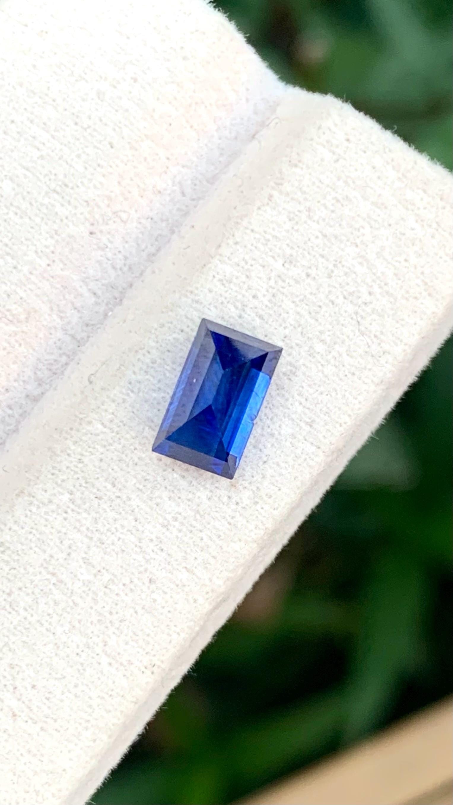 2.24 Carat Heated Royal Blue Sapphire Gemstone From Srilanka - 10