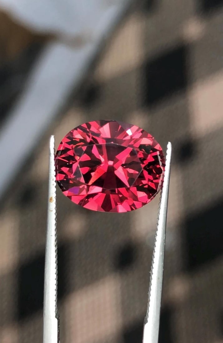 Raspberry Pink Garnet Gemstone, Brilliant Oval Cut Sparkly Garnet From Tanzania, 9.20 Carat - 5
