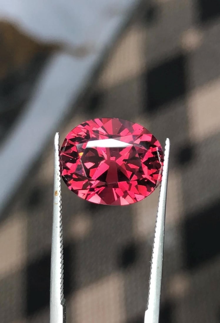 Raspberry Pink Garnet Gemstone, Brilliant Oval Cut Sparkly Garnet From Tanzania, 9.20 Carat - 6