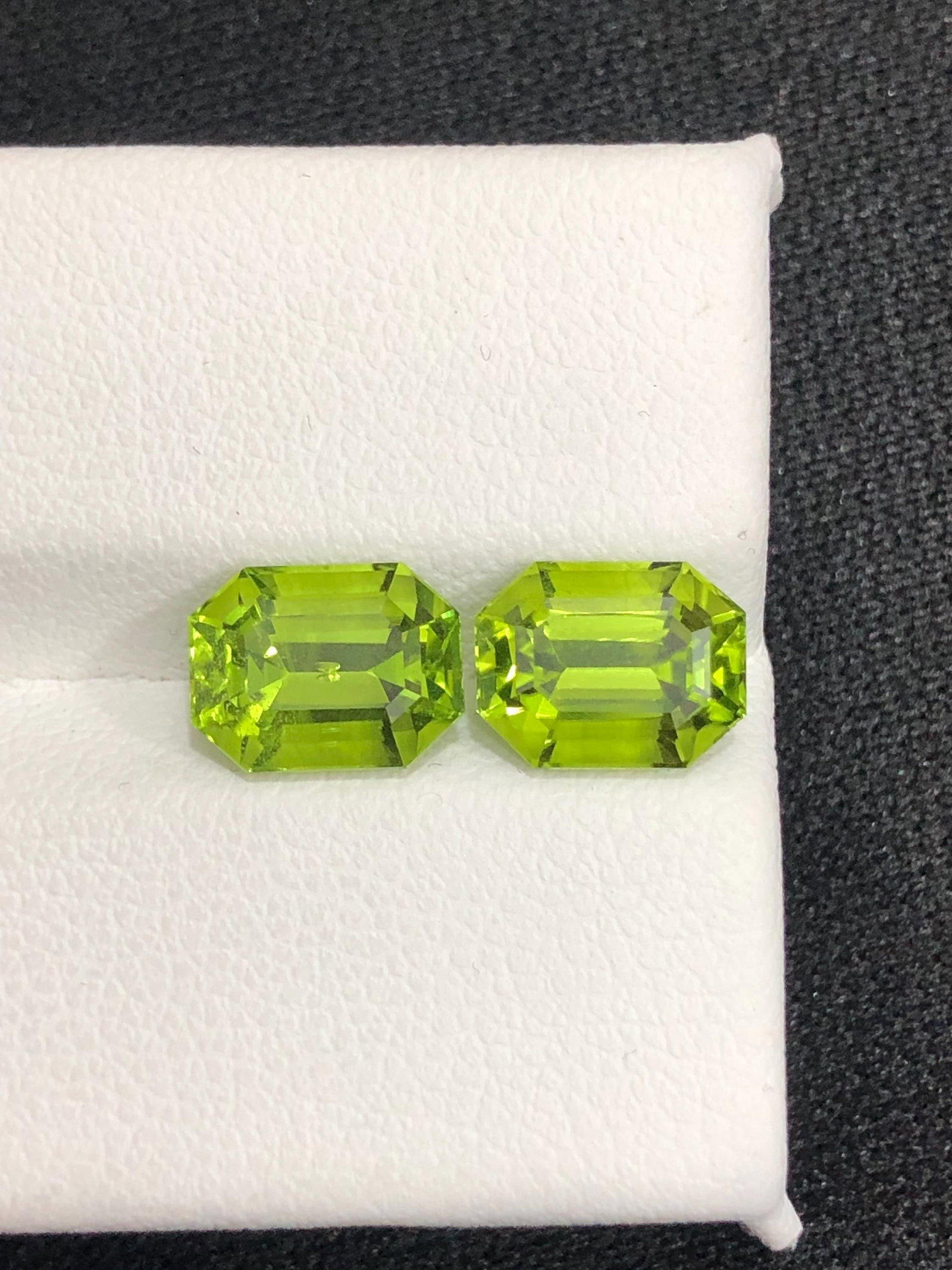Calibrated Pair Of Natural Peridot Gemstone, Emerald Cut Green Peridot Earrings, 4.90 Carat - 2