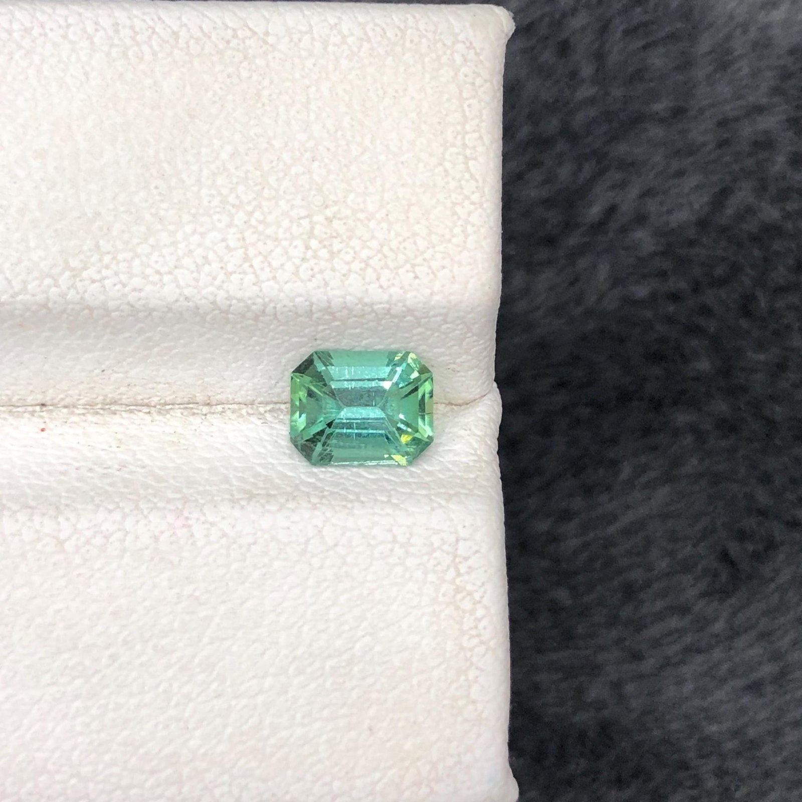 Mint Green Tourmaline Gemstone: Emerald Cut, Afghanistan, 0.860 Carat - 5