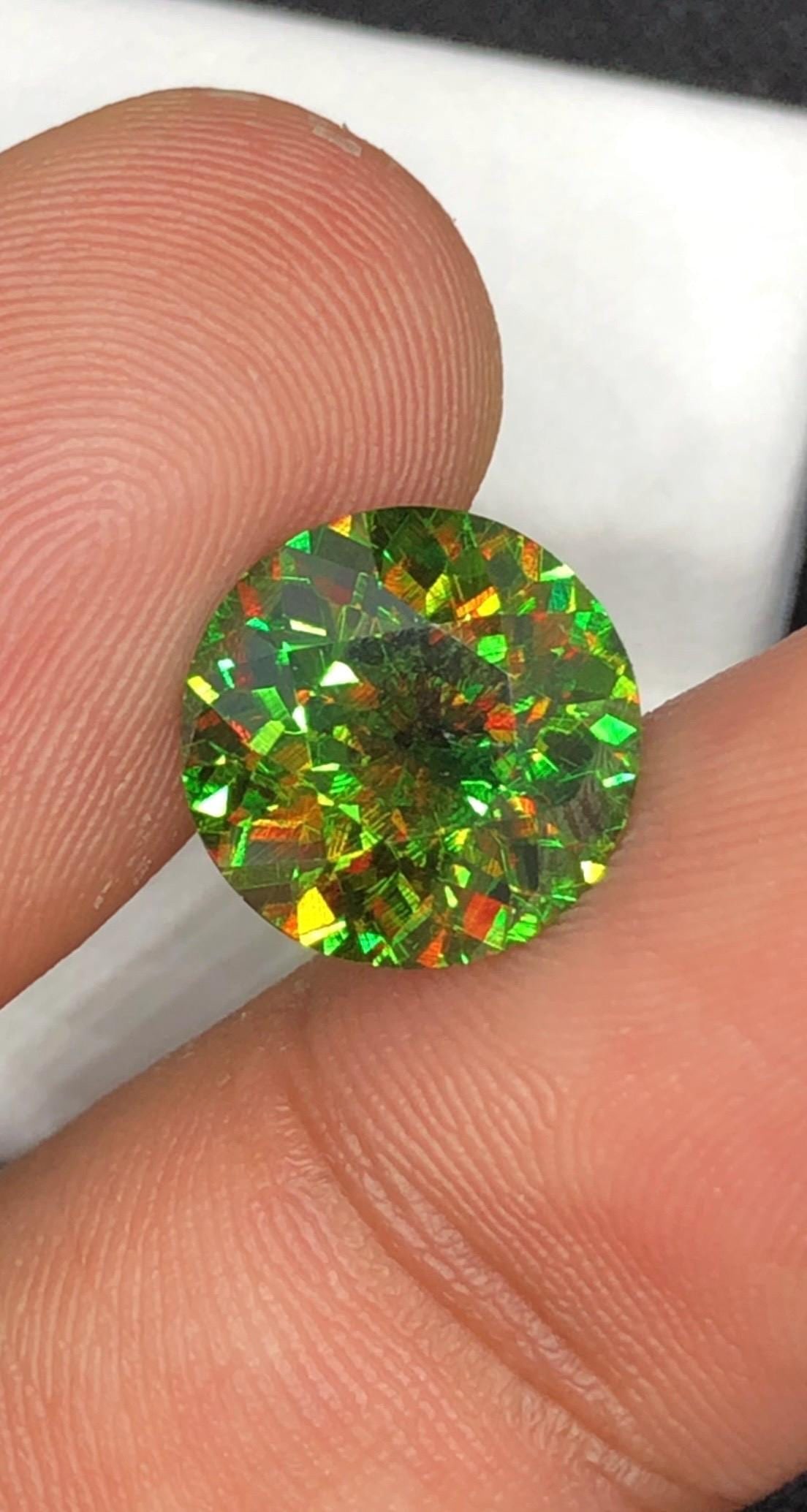 4.65 Carat Natural Brilliant Round Chrome Green Sphene Gemstone, Sparkling Green Skardu Sphene Gem - 5