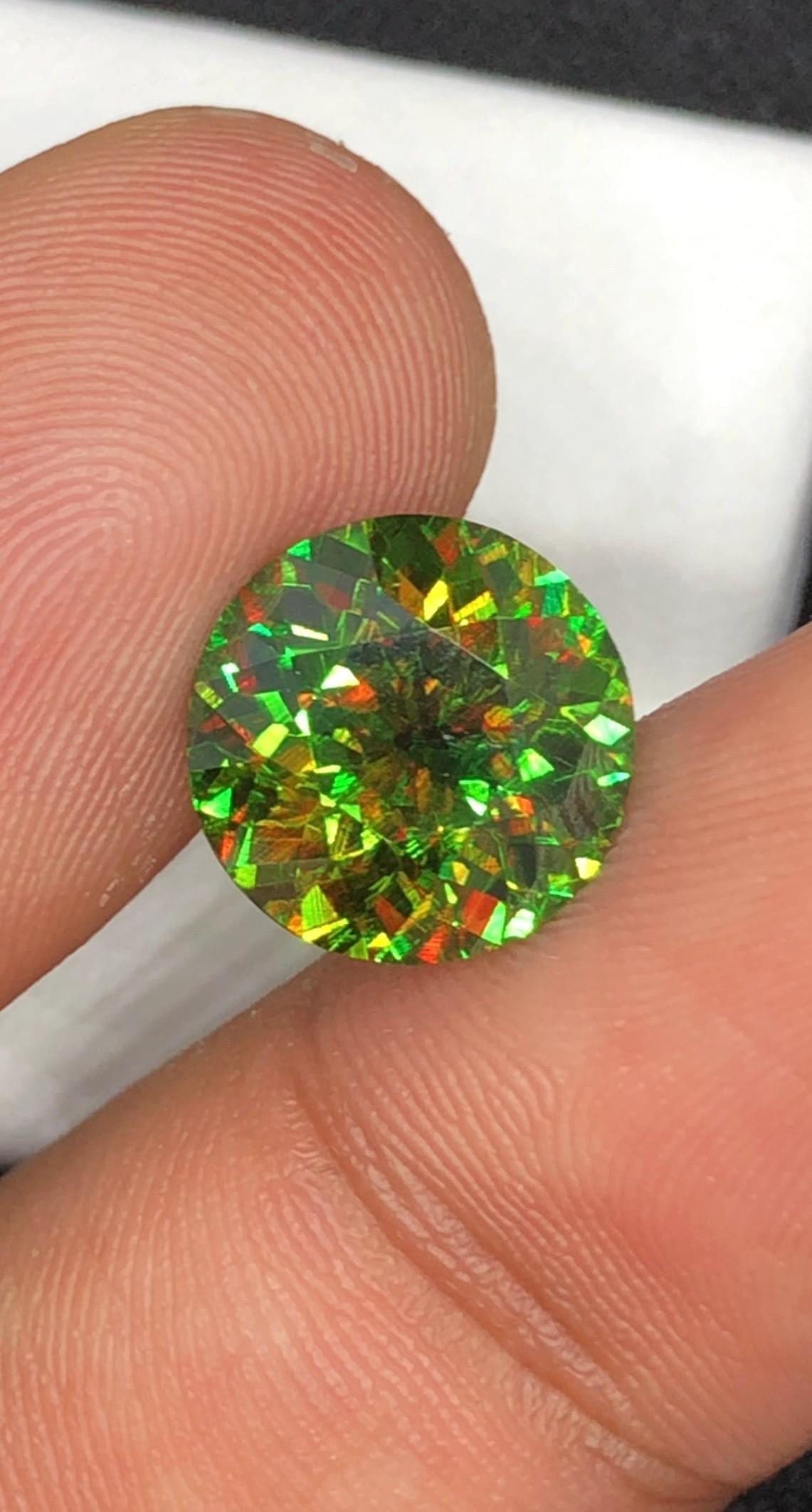 4.65 Carat Natural Brilliant Round Chrome Green Sphene Gemstone, Sparkling Green Skardu Sphene Gem - 7
