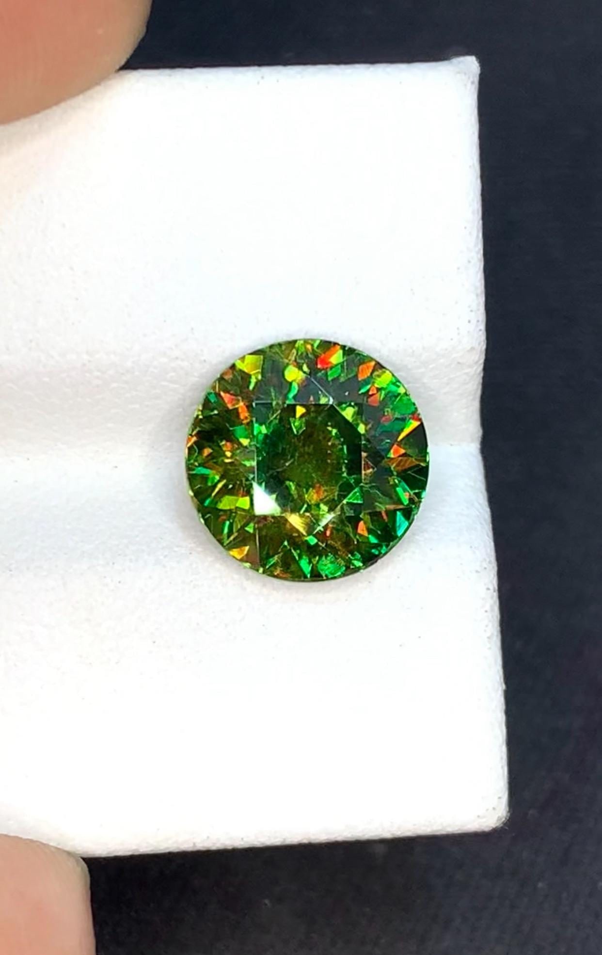 Natural Chrome Green Sphene Gemstone, Brilliant Round Cut, Skardu Origin, 3.90 Carat - 3