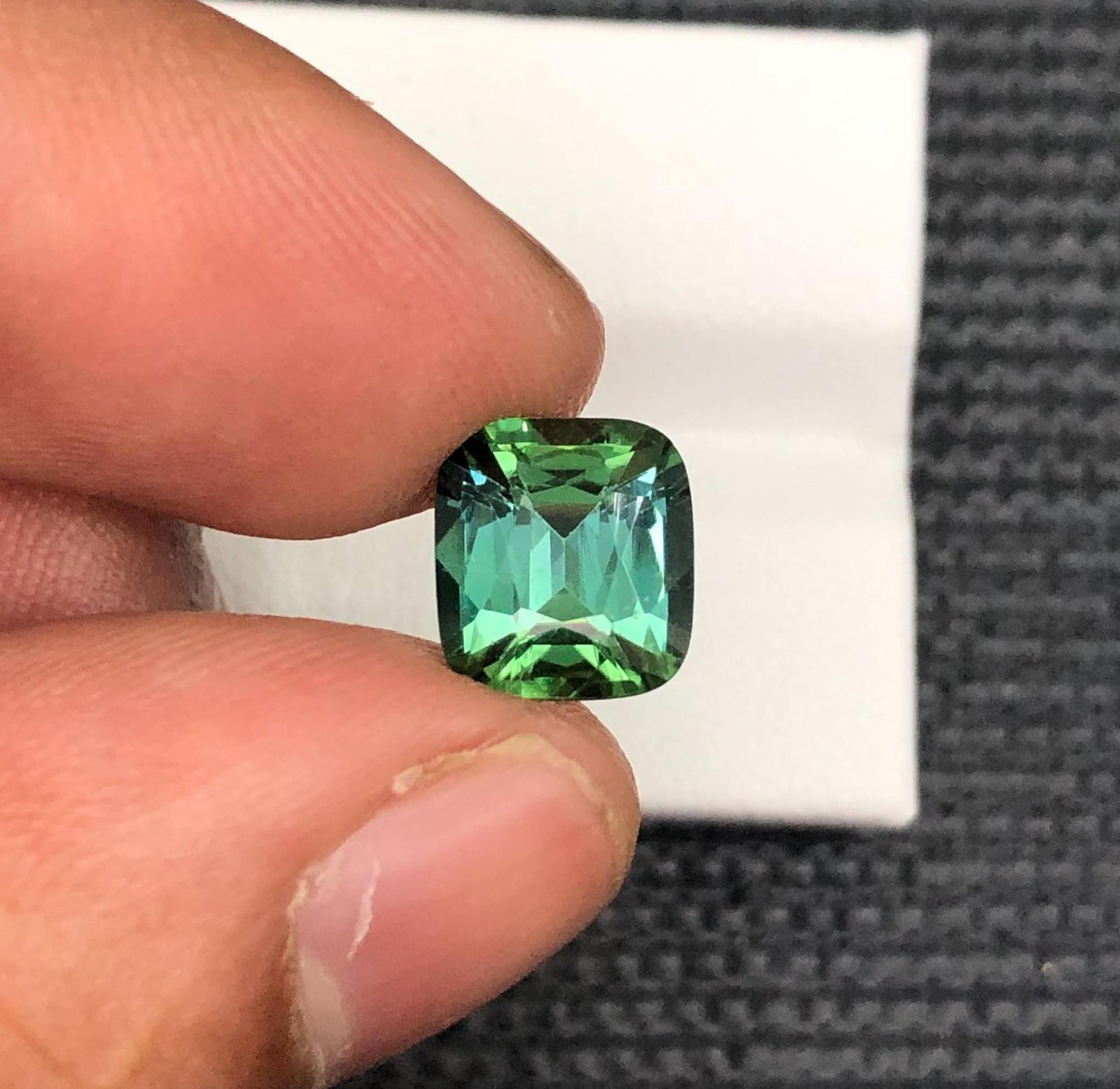 Bluish Green Tourmaline Gemstone: Afghanistan Flawless Cut, 3.13 Carats - 4