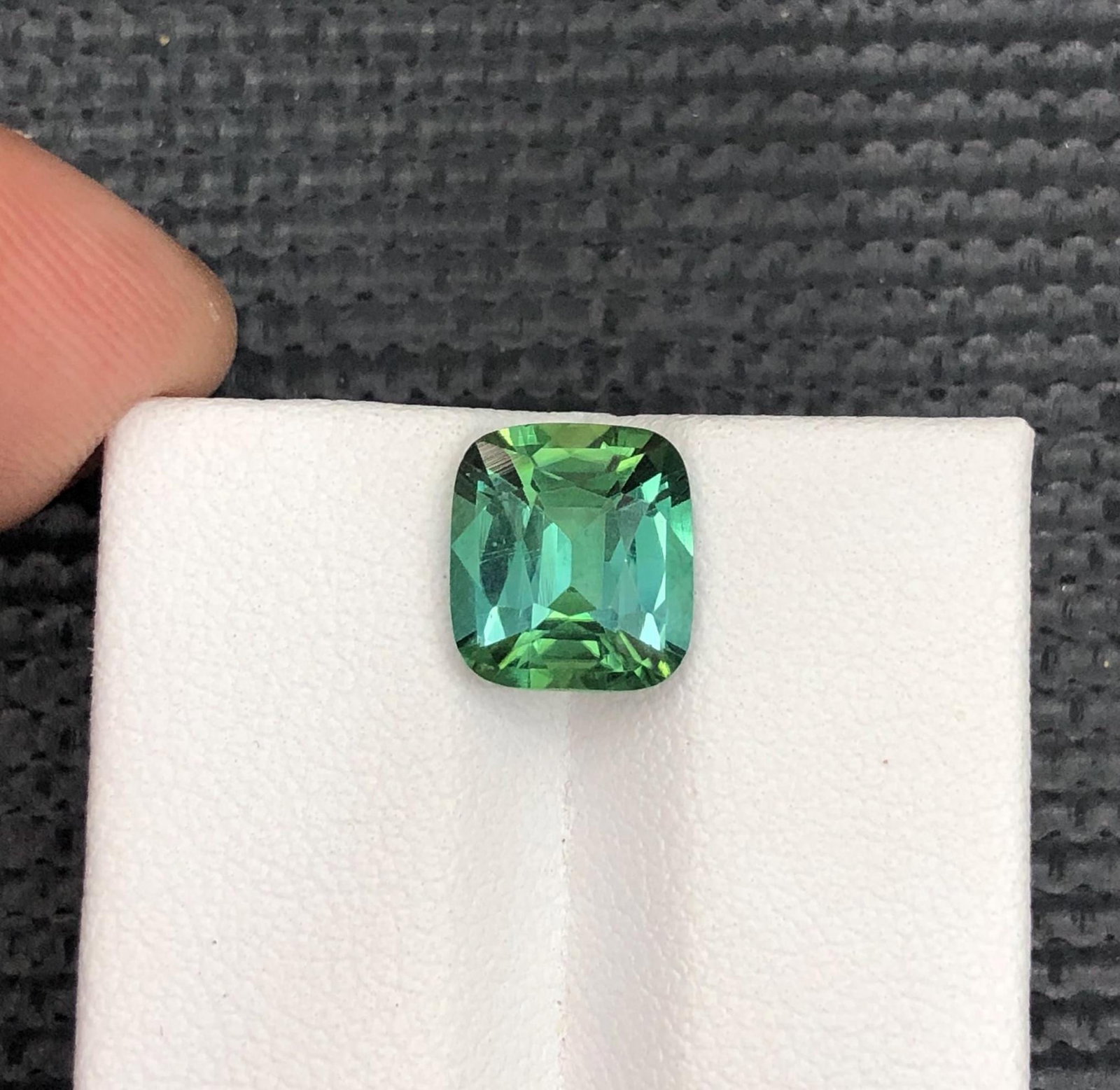 Bluish Green Tourmaline Gemstone: Afghanistan Flawless Cut, 3.13 Carats - 6