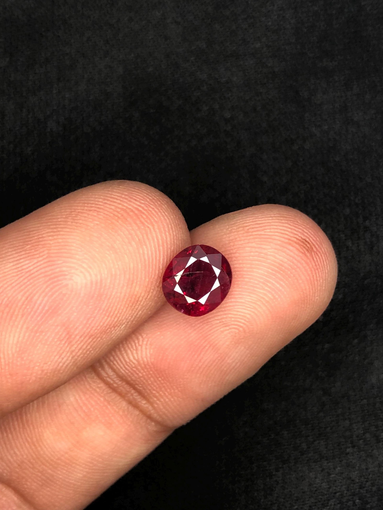 Natural No Heat Deep Red Mozambique Ruby Oval Cut Gemstone For Jewellery - 1.50 Carat - 3