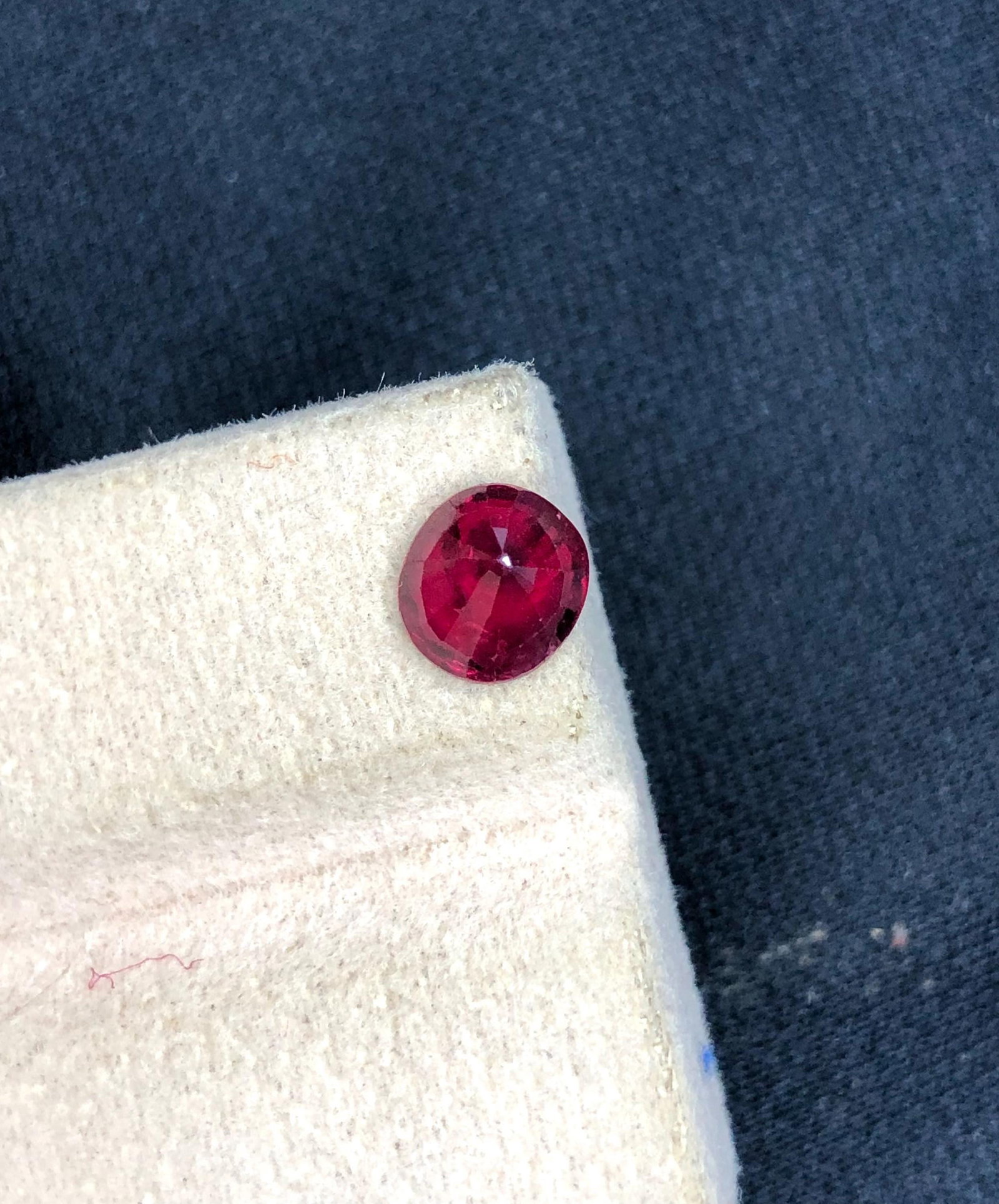 Natural No Heat Deep Red Mozambique Ruby Oval Cut Gemstone For Jewellery - 1.50 Carat - 7