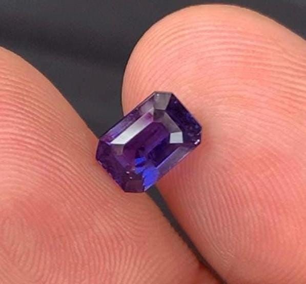 No Heat Blue Sapphire Ringstone: Emerald Cut, 1.70 CT - 2