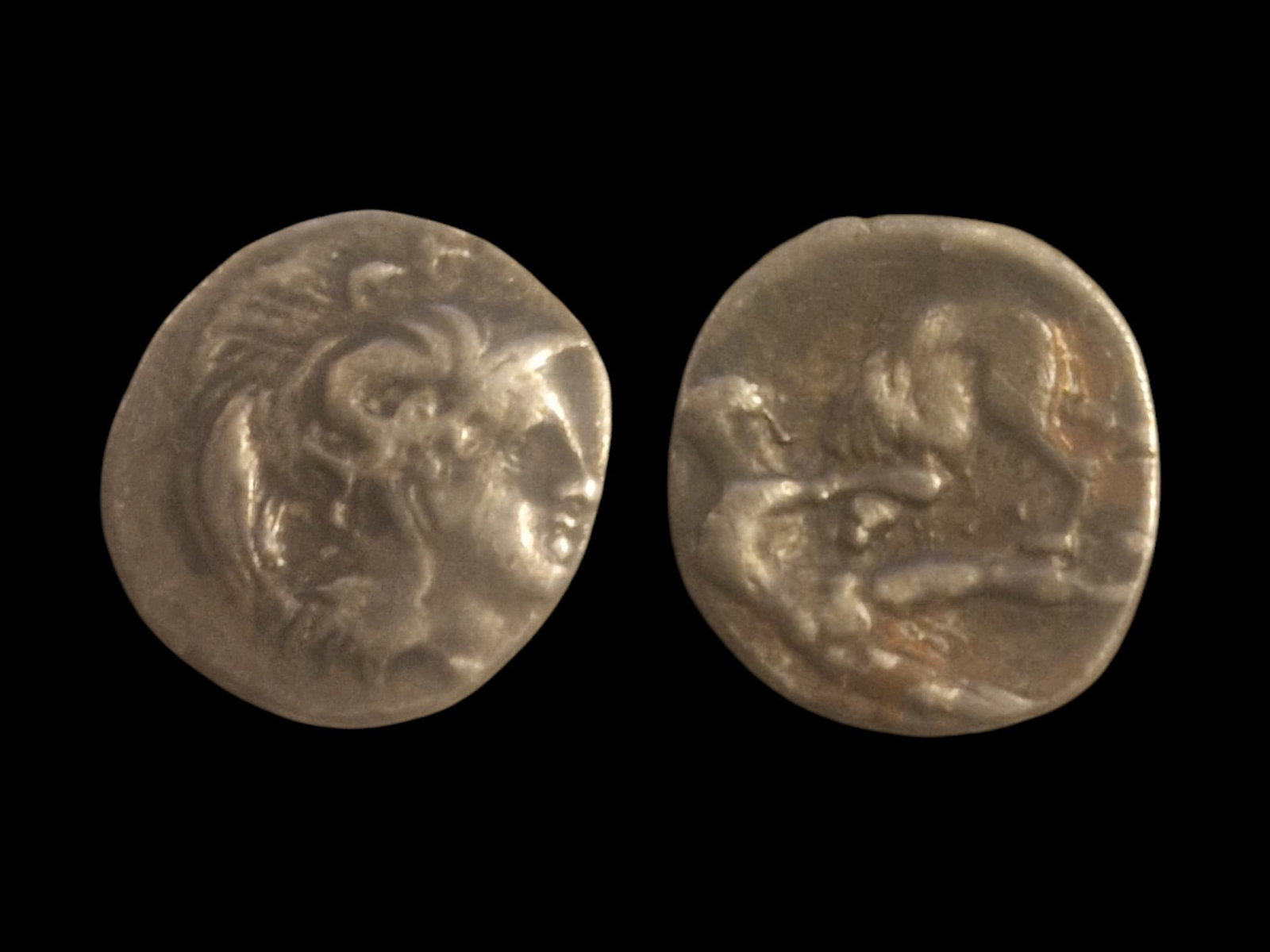MAGNA GRAECIA | HERAKLEIA SILVER DIOBOL: Title: MAGNA GRAECIA | HERAKLEIA SILVER DIOBOL Description: Lucania | c. 420–390 BC. The Historical Narrative: The First Labor. Struck in the prosperous coastal city of Herakleia in Southern
