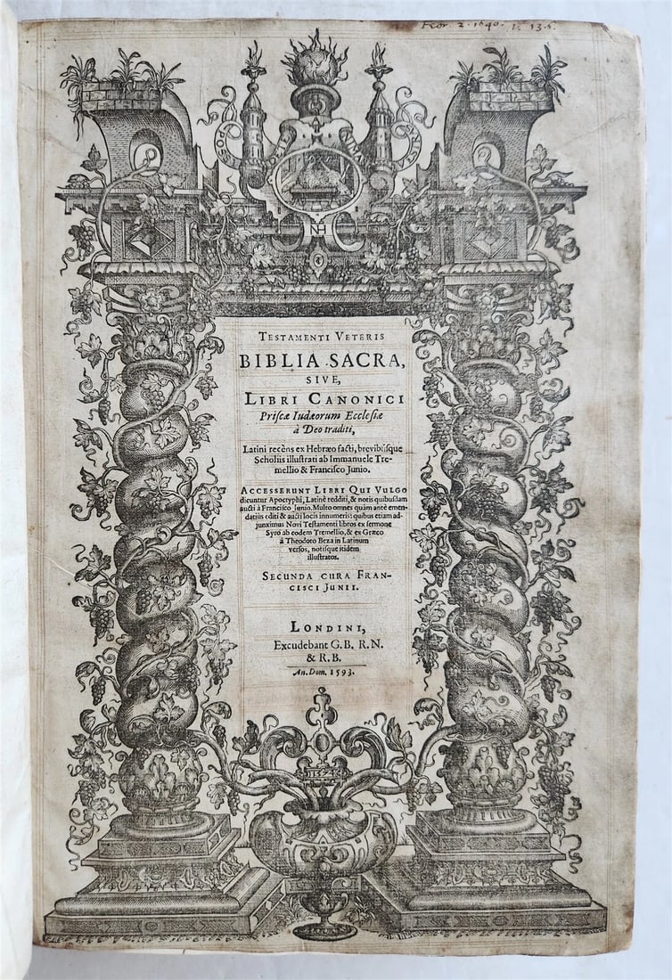1593 BIBLE in LATIN antique LONDON ROBERT BARKER Old & New Testament FOLIO: Title: 1593 BIBLE in LATIN antique LONDON ROBERT BARKER Old & New Testament FOLIO Description: Bible in Latin Testamenti Veteris Biblia Sacra..., London: R[alph] N[ewbery], G[eorge] B[ishop], and R[ob