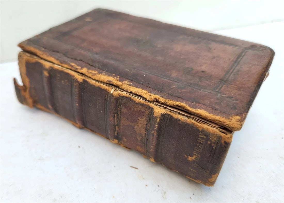 1548 BIBLE in LATIN FULLY ILLUSTRATED antique RARE pocket size NEW TESTAMENT - 2