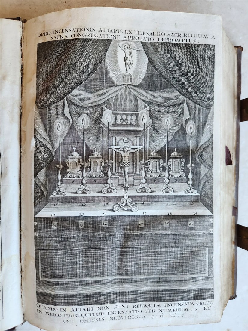 1743 MISSALE ROMANUM antique NICELY DECORATED FOLIO illustrated - 4