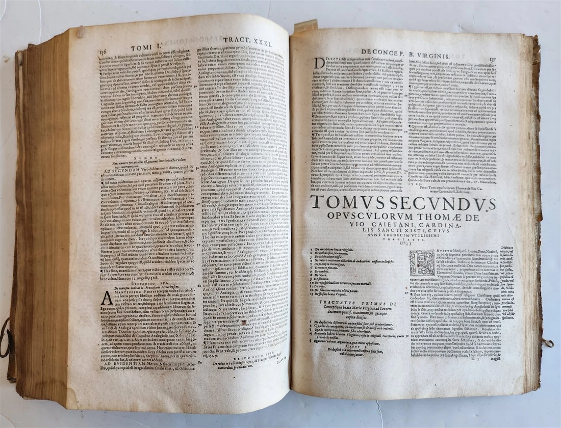 1568 THEOLOGY by THOMAE AQUINATIS antique VELLUM BOUND FOLIO - 10