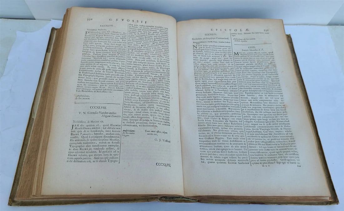 1690 Gerardus Vossius VELLUM FOLIO antique Clarorum Virorum ad eum Epistoae - 8