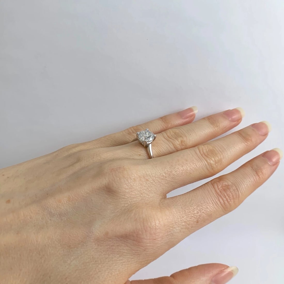 Round Solitaire Diamond Engagement Ring 14K White Gold, 2.01 CT, 3.60 Grams - 5