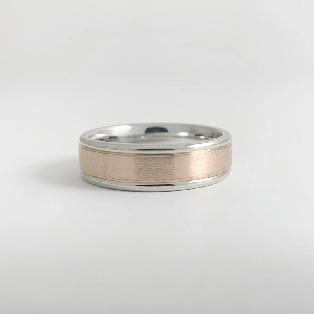 Men's Two-Tone Wedding Band Ring 14K Pink Rose White Gold, Size 9.25, 8.55 Grams - 6