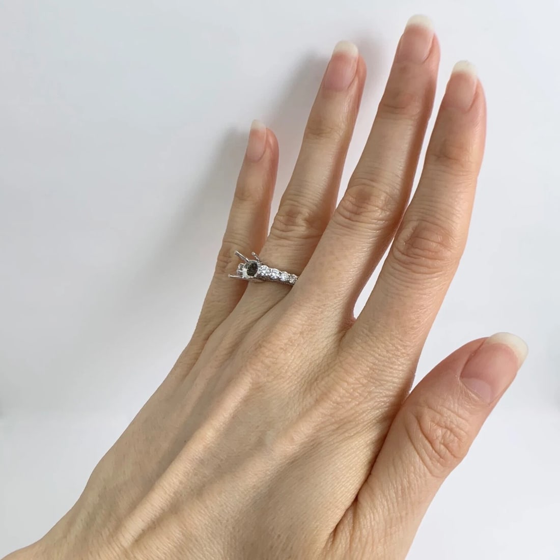 Side Milgrain Round Diamond Engagement Ring Setting Mounting 18K White Gold - 3