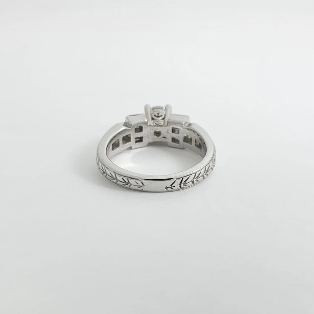 EGL Round Diamond Gemlock-Set Baguette Engagement Ring 14K White Gold 1.39 CTW - 8