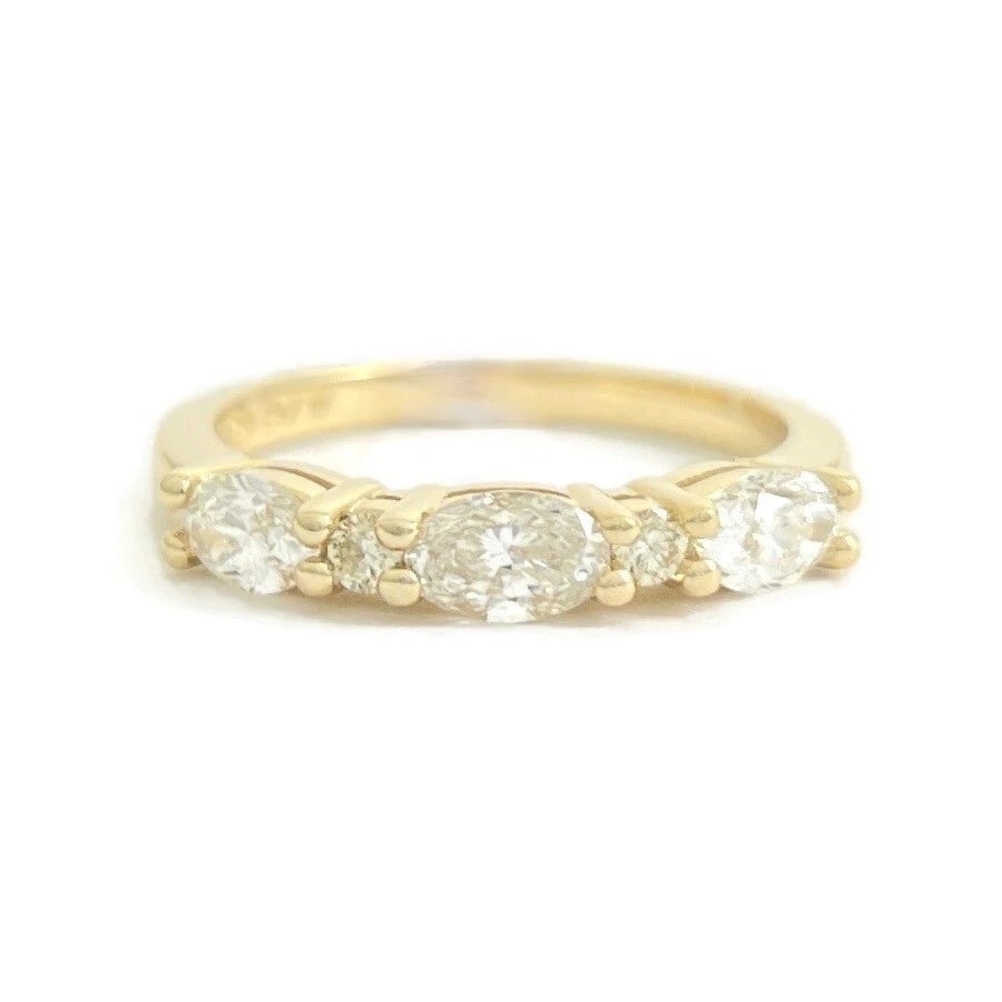 Oval Round Diamond Wedding Band Anniversary Ring 14K Yellow Gold, .86 CTW: Oval Round Diamond Wedding Band Anniversary Ring 14K Yellow Gold, .86 CTW This is a lovely ring that can be worn as a wedding band, anniversary ring or statement ring. Don't hesitate to ask any