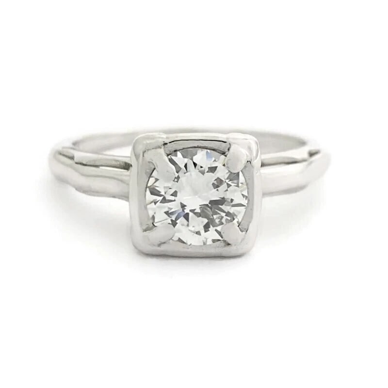 Solitaire Diamond Cushion Halo Engagement Ring 14K White Gold .60 CTW: Solitaire Diamond Cushion Halo Engagement Ring 14K White Gold .60 CTW This is a gorgeous diamond ring! Please let us know if you have any questions! Diamonds: 1 round brilliant cut, .60 ct, G, VS1 Met