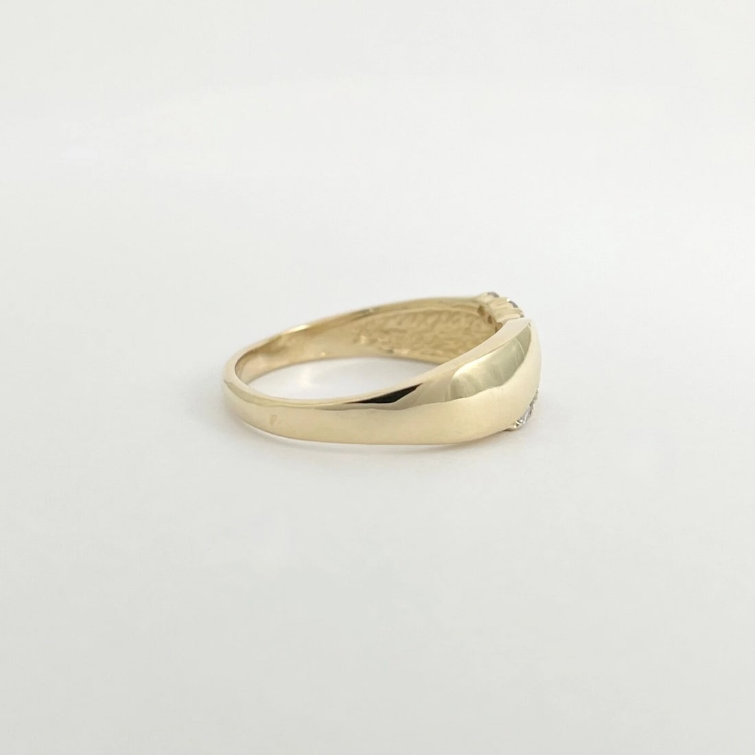 Men's Diagonal Slant Diamond Band Ring 14K Yellow Gold, .20 CT, 4.54 Gram - 8