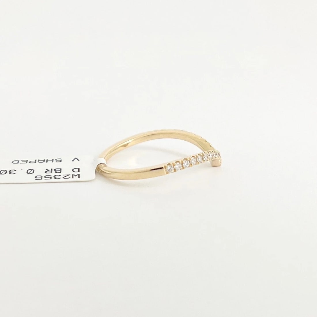 Curved Diamond Chevron V-Shaped Wedding Band Ring 14K Yellow Gold, .30 CTW - 6