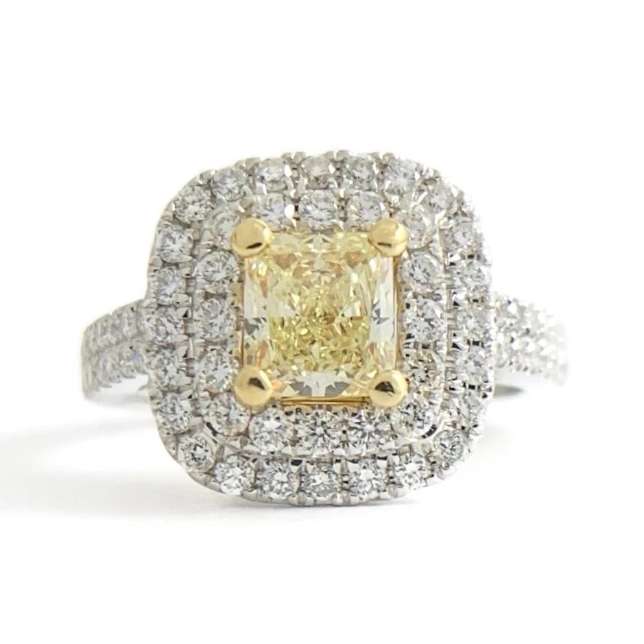 Yellow Radiant Diamond Double Halo Engagement Ring 18K White Gold 1.47 CTW: Yellow Radiant Diamond Double Halo Engagement Ring 18K White Gold 1.47 CTW This lovely diamond engagement ring is sure to make her smile! Don't hesitate to ask any questions! Certificate: GIA