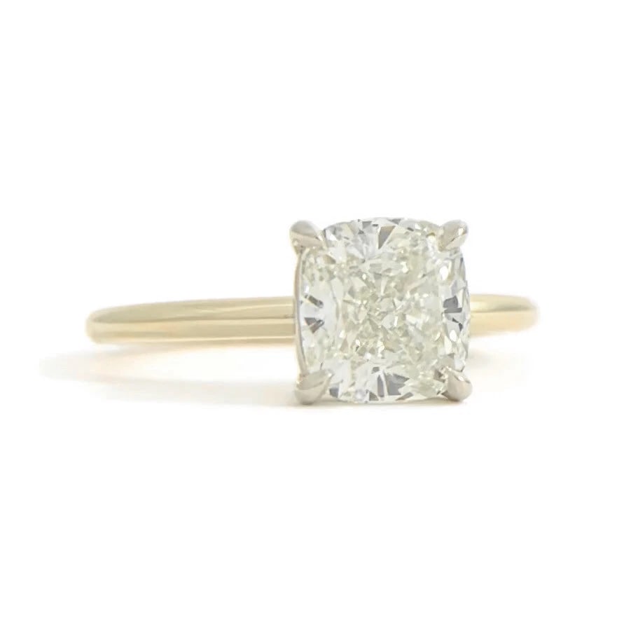 Cushion Solitaire Diamond Engagement Ring 14K Yellow Gold, 1.51 CT: Cushion Solitaire Diamond Engagement Ring 14K Yellow Gold, 1.51 CT This is a gorgeous diamond engagement ring! Please let us know if you have any questions! Diamonds: 1 cushion cut 1.51 ct, K, VS2