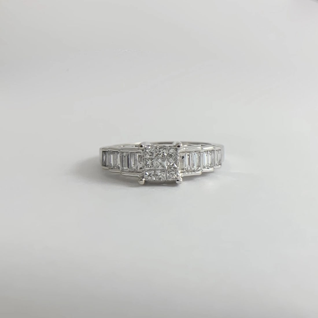 Princess Baguette Invisible Set Diamond Engagement Ring 14K White Gold, 3.24 Gr - 6