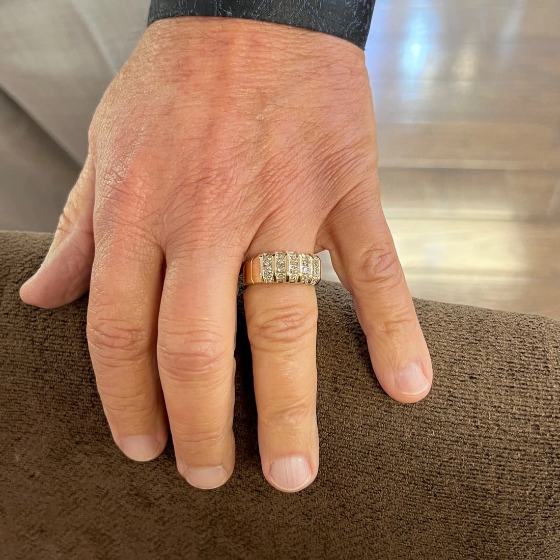 Men's Champagne Diamond Gemlock-Set Ring 14K Yellow Gold, 2.30 CTW, 7.90 Grams - 6