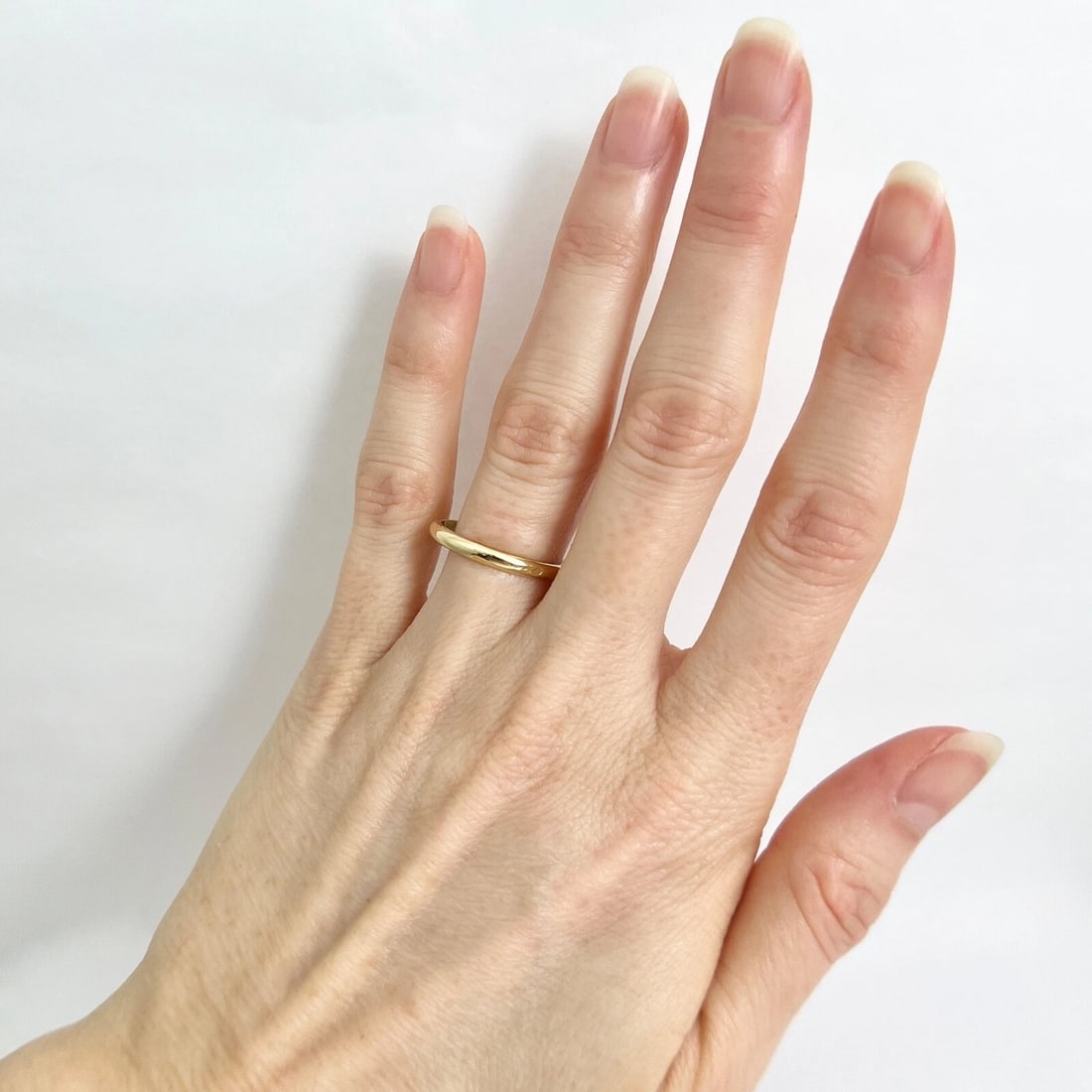 Men's Thin Wedding Band Ring 14K Yellow Gold, Size 8, 2.3 mm - 3