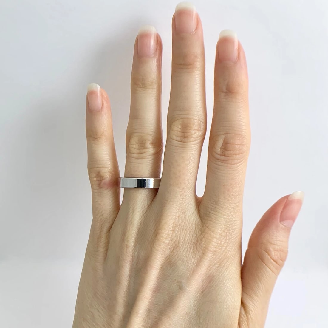 Men's Plain Thick Wedding Band Ring 14K White Gold, Size 7, 4.3 mm, 8.10 Grams - 2