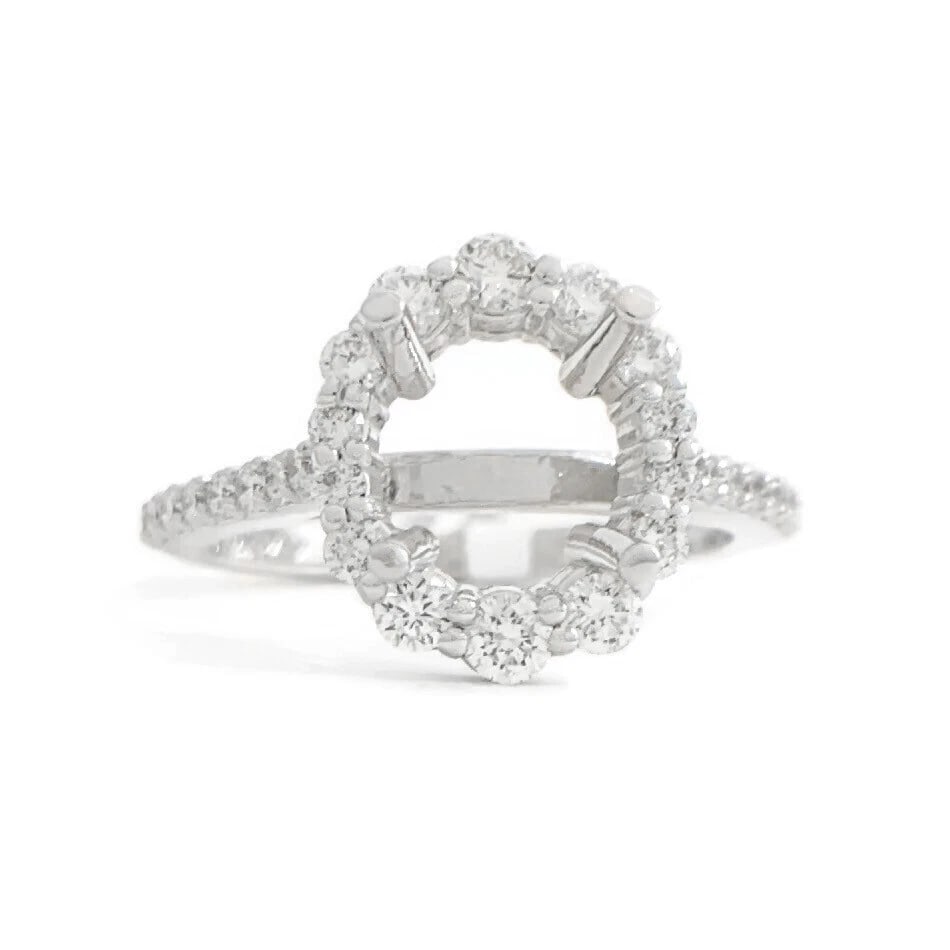 Round Graduated Halo Diamond Engagement Ring Setting Mounting 14K White Gold: Round Graduated Halo Diamond Engagement Ring Setting Mounting 14K White Gold This is a gorgeous diamond engagement ring mounting ready to house a diamond or gemstone of your choice. Don't hesitate to 