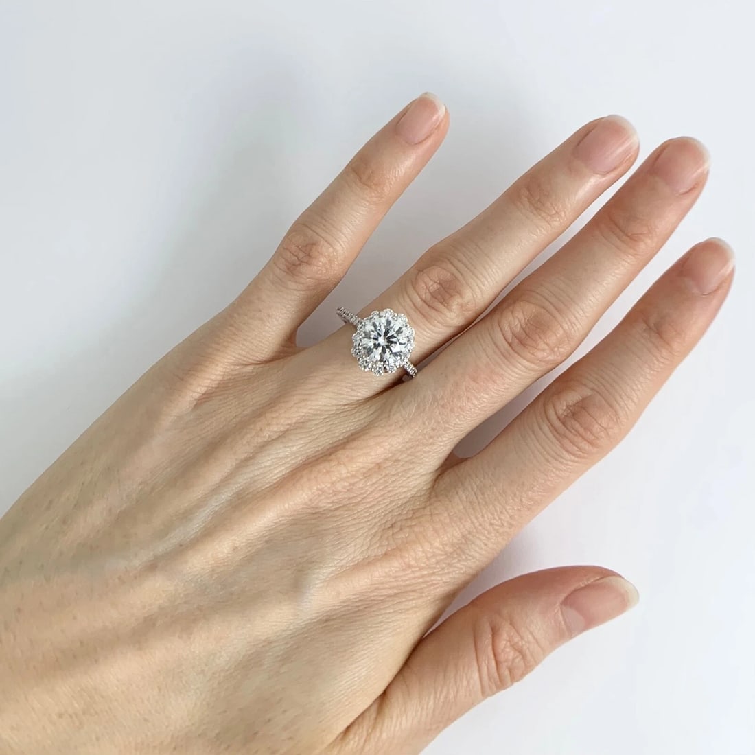 Round Graduated Halo Diamond Engagement Ring Setting Mounting 14K White Gold - 5