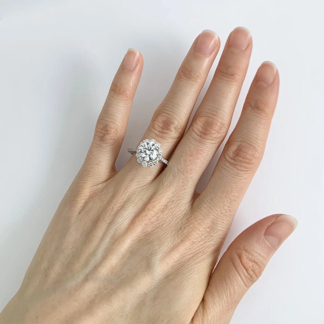 Round Graduated Halo Diamond Engagement Ring Setting Mounting 14K White Gold - 6