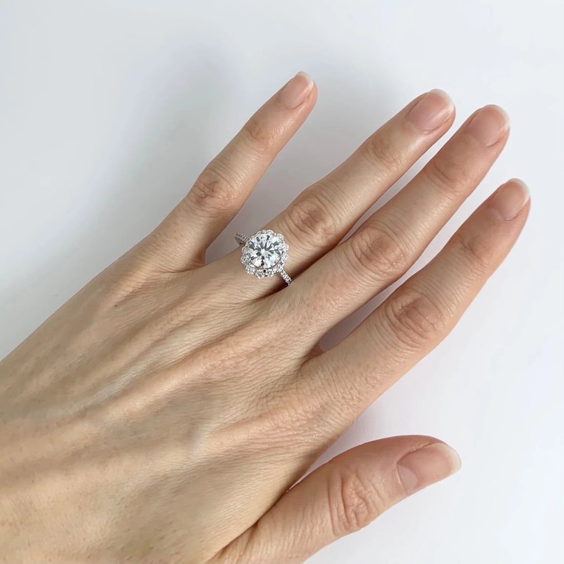 Round Graduated Halo Diamond Engagement Ring Setting Mounting 14K White Gold - 7