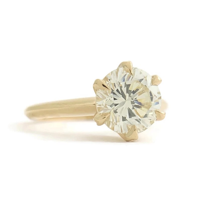 Round Champagne Diamond Solitaire Engagement Ring 14K Yellow Gold 1.51 CT: Round Champagne Diamond Solitaire Engagement Ring 14K Yellow Gold 1.51 CT This is a gorgeous diamond engagement ring! Please let us know if you have any questions! Diamonds: 1 round brilliant 1.51