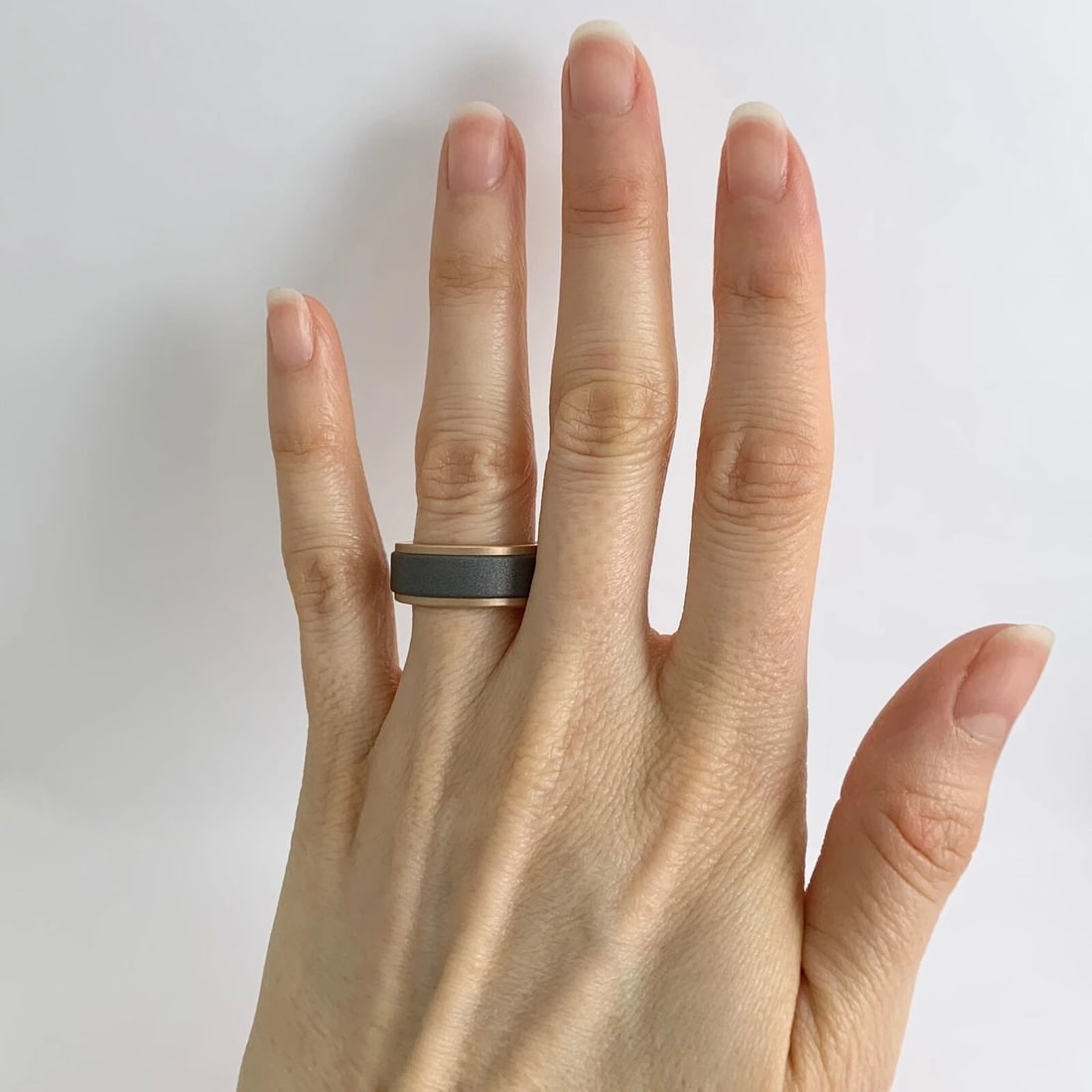 Men's Sandblasted Tungsten Wedding Band Ring in 18K Rose Gold, Size 10, 8 mm - 4