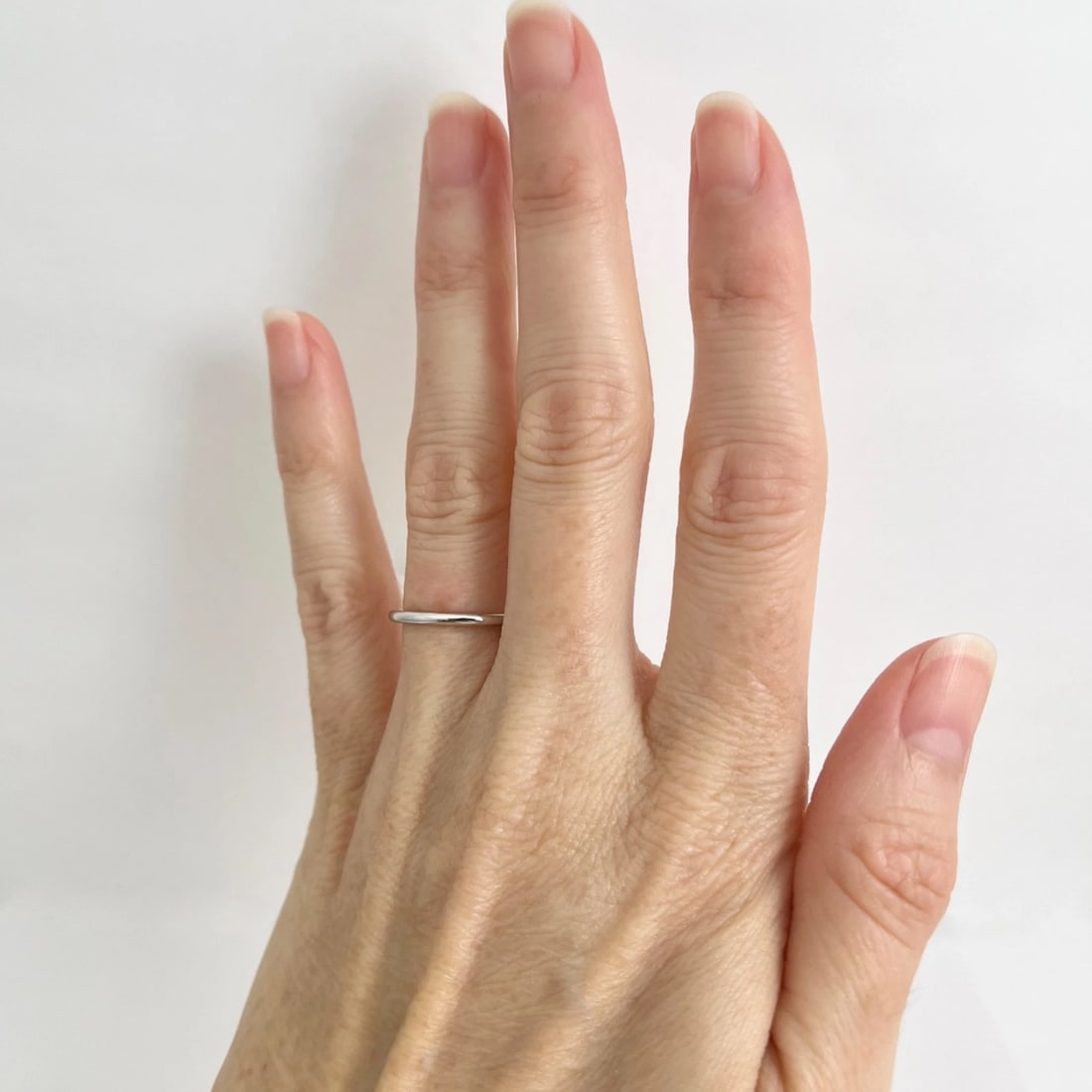 Plain Classic Rounded Wedding Band Ring 14K White Gold, Size 5, 1.6 mm - 3