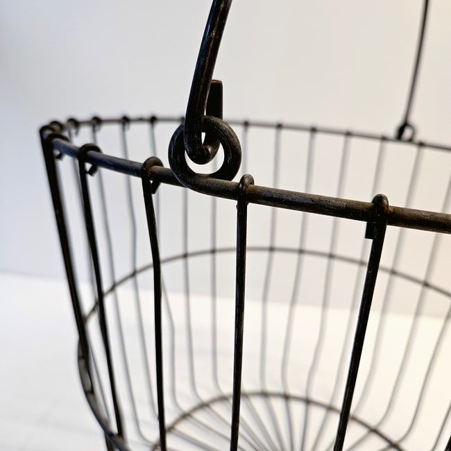 Vintage Metal Wire Egg Fruit Clam Basket Rustic Farmhouse Decor - 4