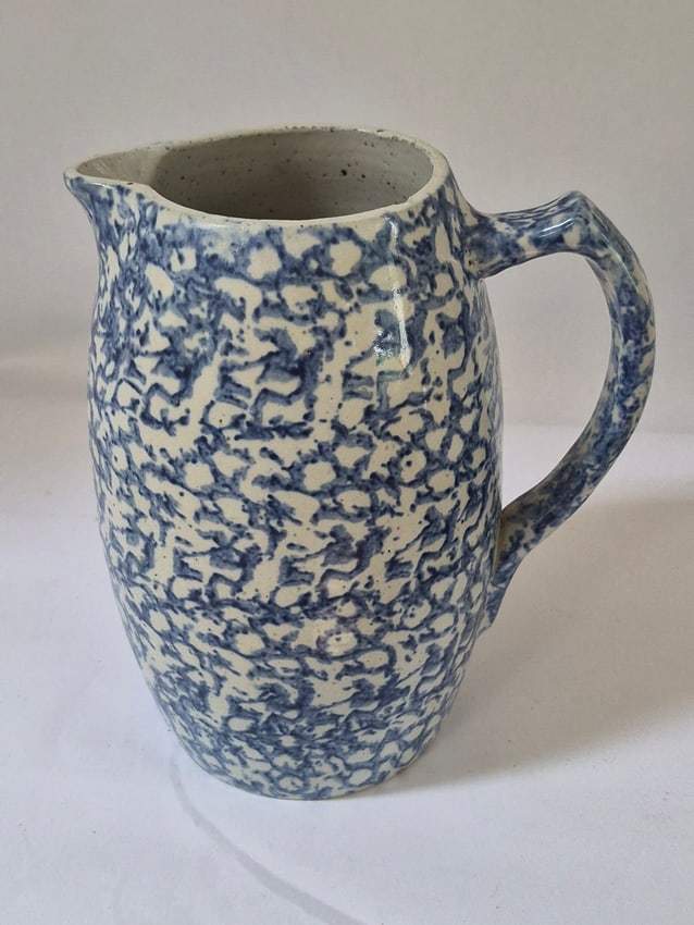 Spongeware pitcher - 2